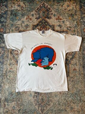 Vintage The Body Shop Animals In Danger T-shirt Size XL